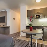 فندق Nemea Quai Victor Centre تور