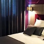 Nemea Quai Victor Centre تور