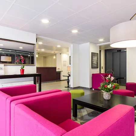 Nemea Quai Victor Centre