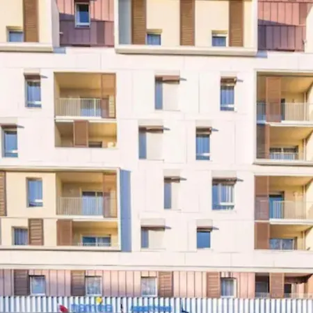 Nemea Quai Victor Centre Hotel *