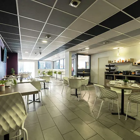 Nemea Quai Victor Centre 酒店 图尔