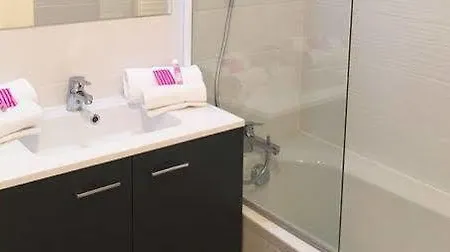 Nemea Quai Victor Centre Hotel Tours