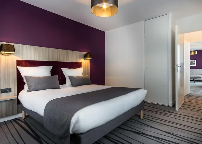 Nemea Quai Victor Centre Hotel *